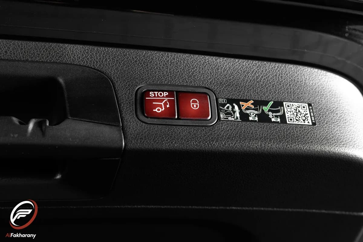 مرسيدس بنز GLS 580 2023 4 ماتيك أسود أوتوماتيك — مستعملة