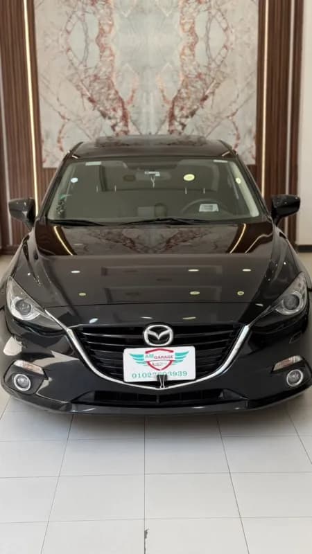 مازدا 3 2017 اس بريميوم أسود أوتوماتيك — مستعملة
