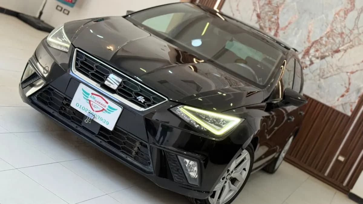 سيات ابيزا 2020 اف ار أسود دي اس جي — مستعملة