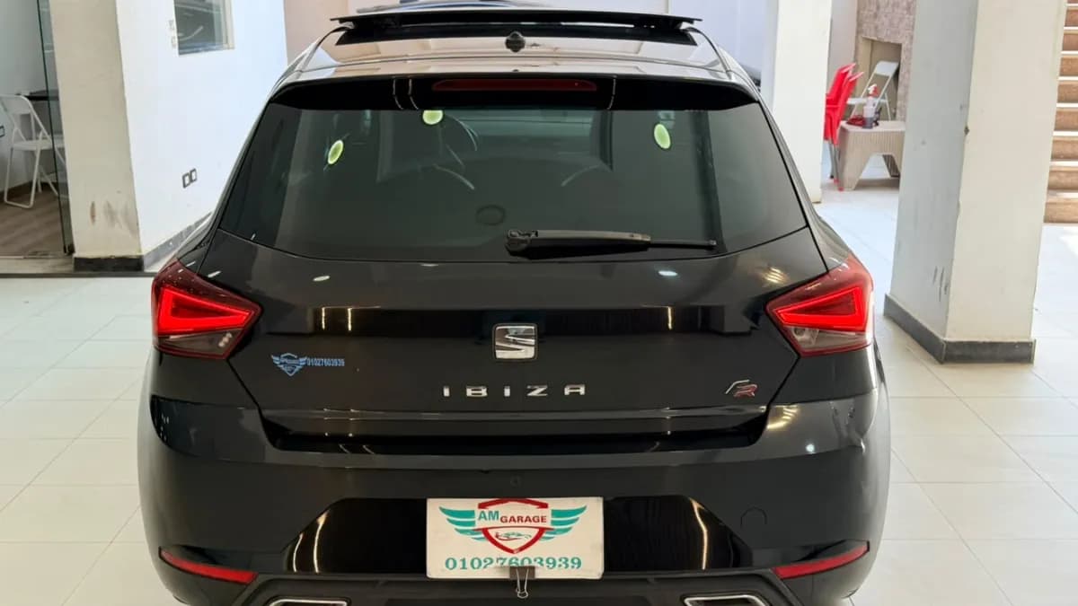 سيات ابيزا 2020 اف ار أسود دي اس جي — مستعملة