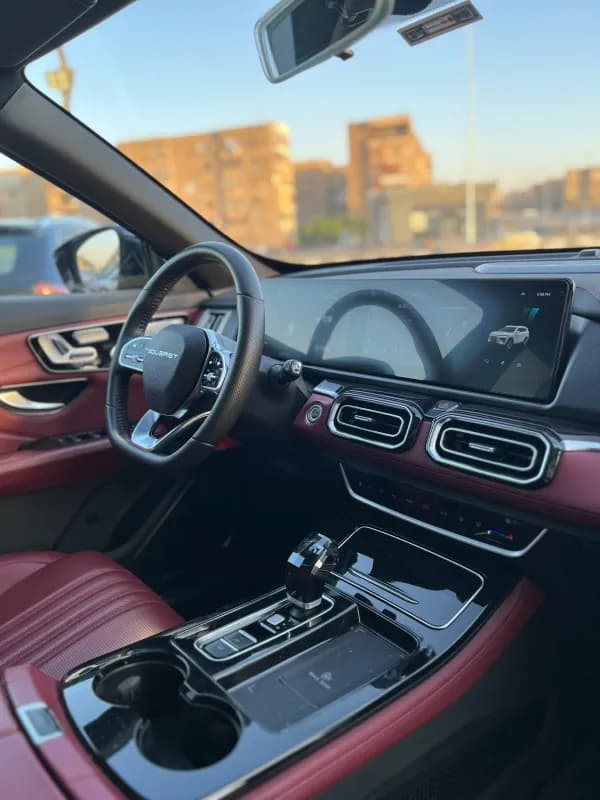 سويست S07 2026 بريميوم أزرق غامق ناقل حركة مزدوج القابض — مستعملة