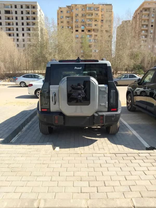 جيتور تي 2 2027 متّ كَلور رمادي ناقل حركة مزدوج القابض — جديدة