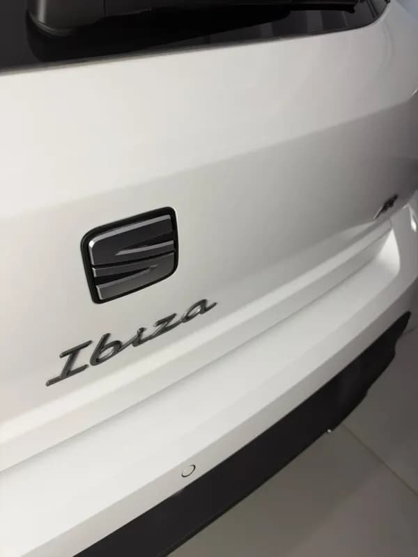 Seat Ibiza 2027 FR White Automatic — New