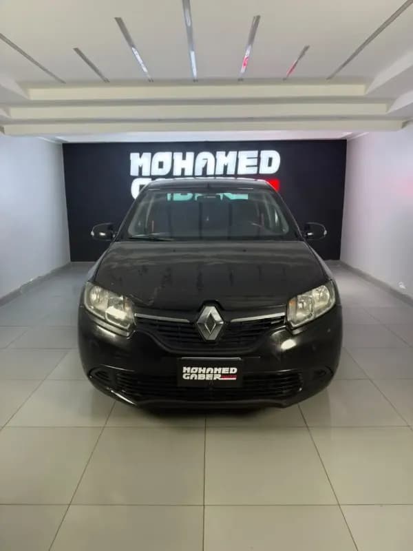 Renault Logan 2016 Highline Black Manual — Used
