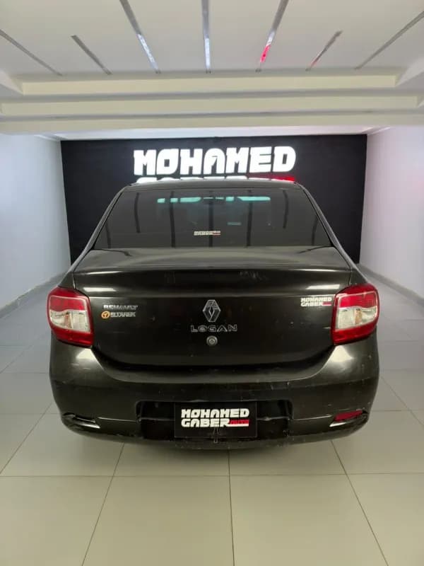 Renault Logan 2016 Highline Black Manual — Used
