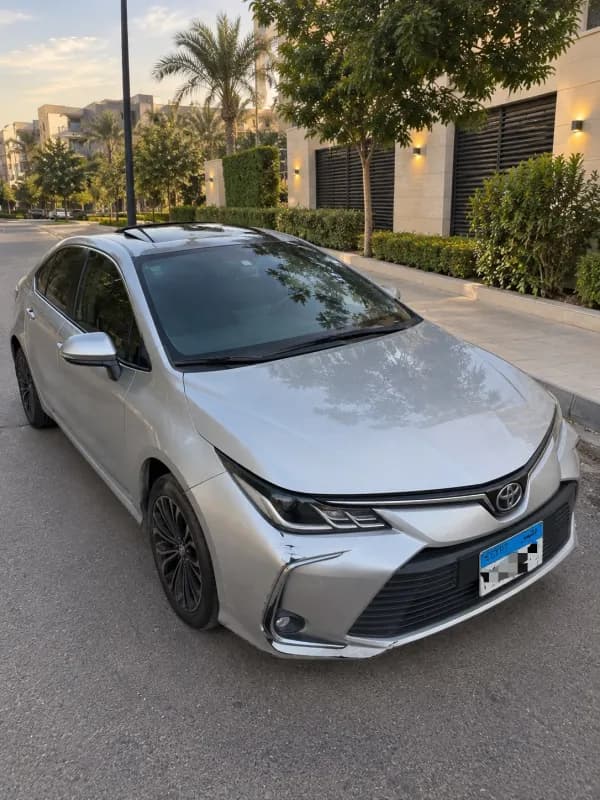 Toyota Corolla 2021 Elegance Silver Automatic — Used