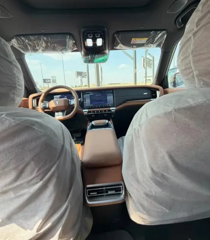 ديبال جي 318 2027 أدفنتشر أسود أوتوماتيك — جديدة