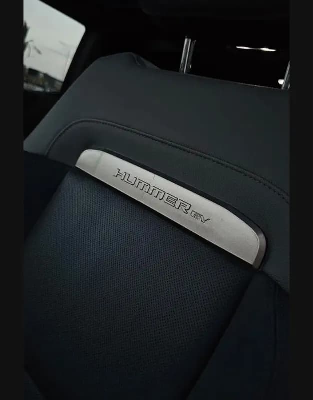 GMC Hummer 2024 Ev 2x Gray Automatic — Used