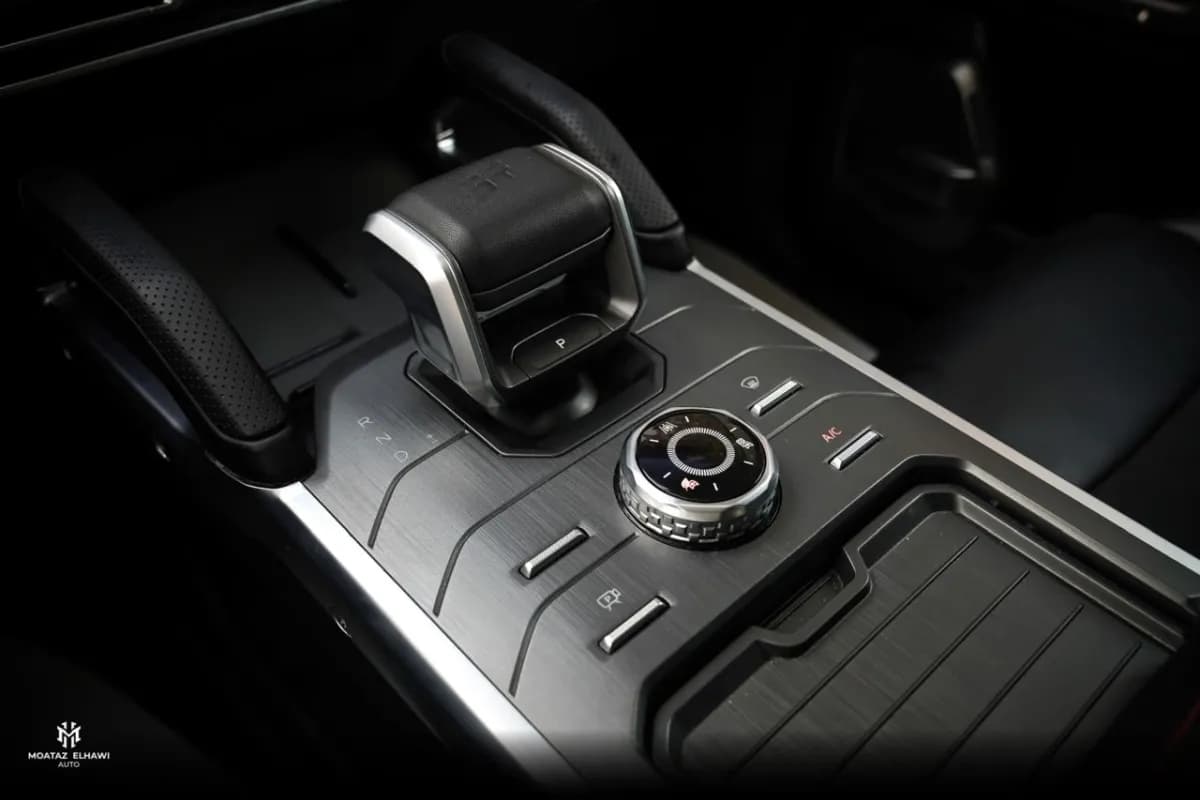 Jetour T2 2025 Luxury Black Automatic — Used