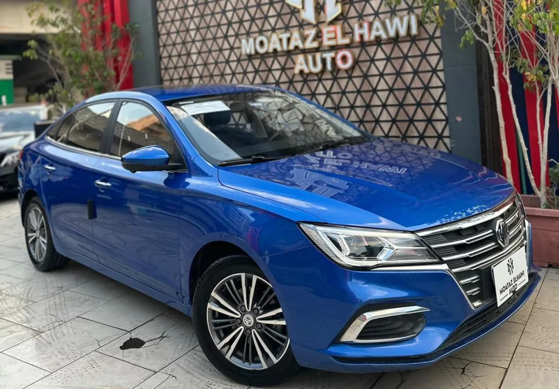 ام جي 5 2021 لاكشري أزرق فتيس متغير السرعات باستمرار — مستعملة