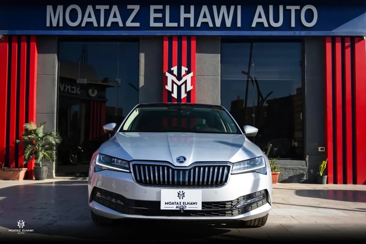 Skoda Superb 2022 Ambition Silver Automatic — Used