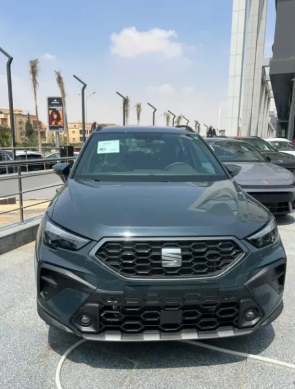Seat Arona 2027 Style Plus Gray Automatic — New