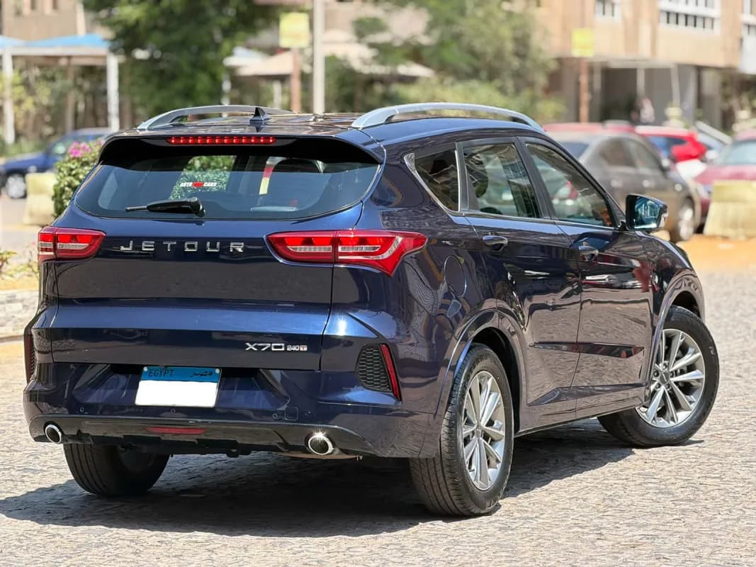 جيتور اكس 70 2022 لكشري أزرق أوتوماتيك — مستعملة