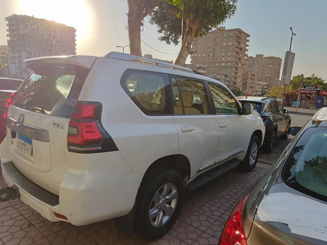 Toyota Prado 2022 TX White Automatic — Used
