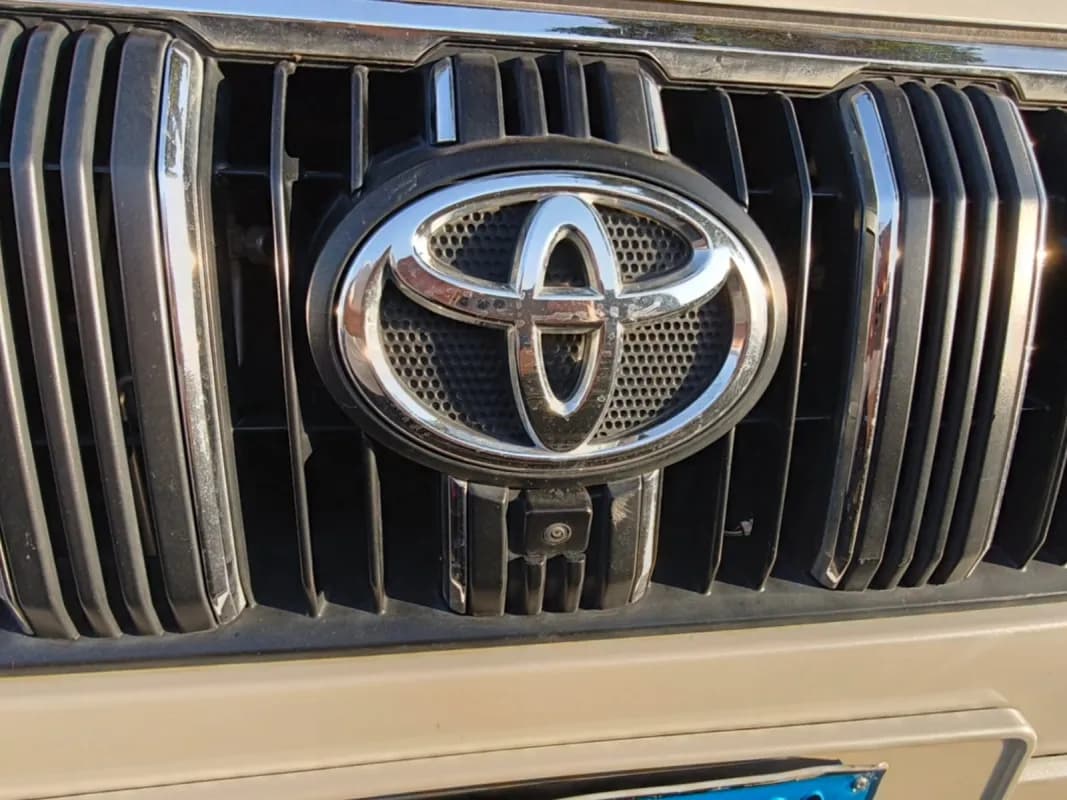 Toyota Prado 2022 TX White Automatic — Used