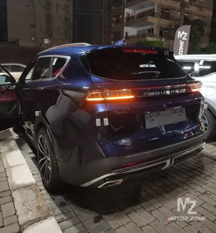 سويست S07 2027 بريميوم أسود ناقل حركة مزدوج القابض — جديدة
