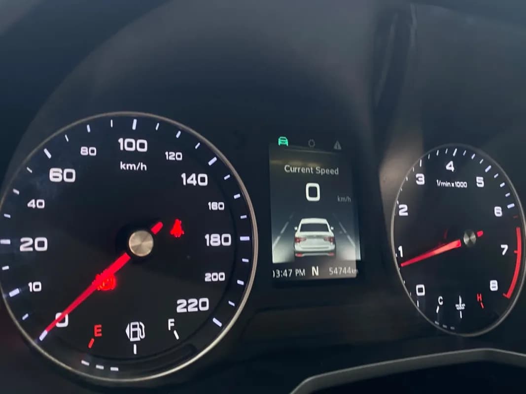 MG 5 2024 Luxury Red Cvt — Used