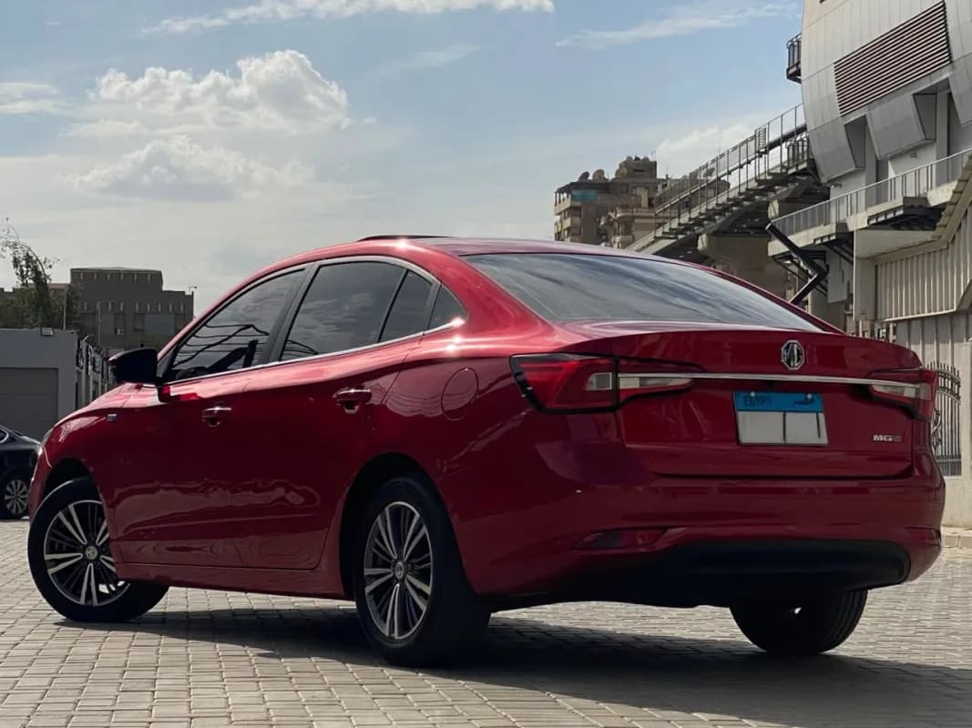 MG 5 2024 Luxury Red Cvt — Used
