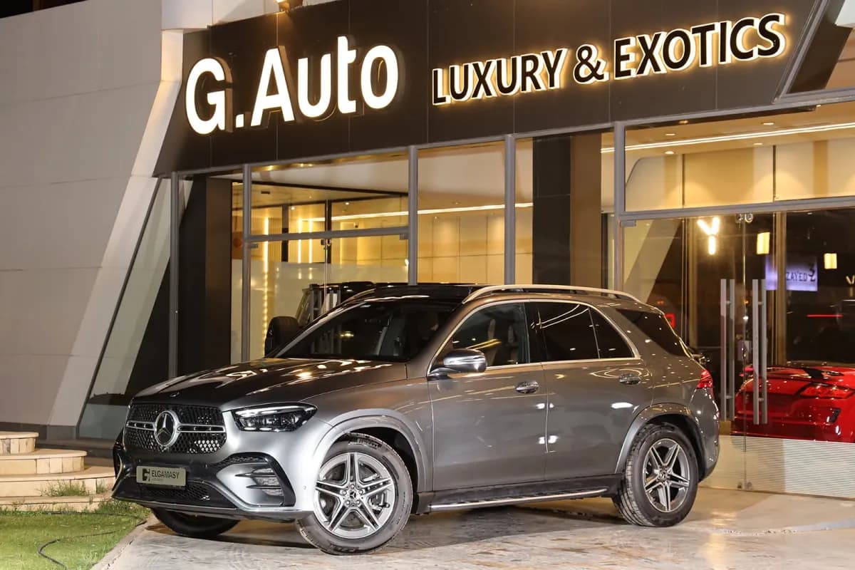 مرسيدس بنز GLE450 2026 ايه ام جي رمادي إسمنتي أوتوماتيك — جديدة
