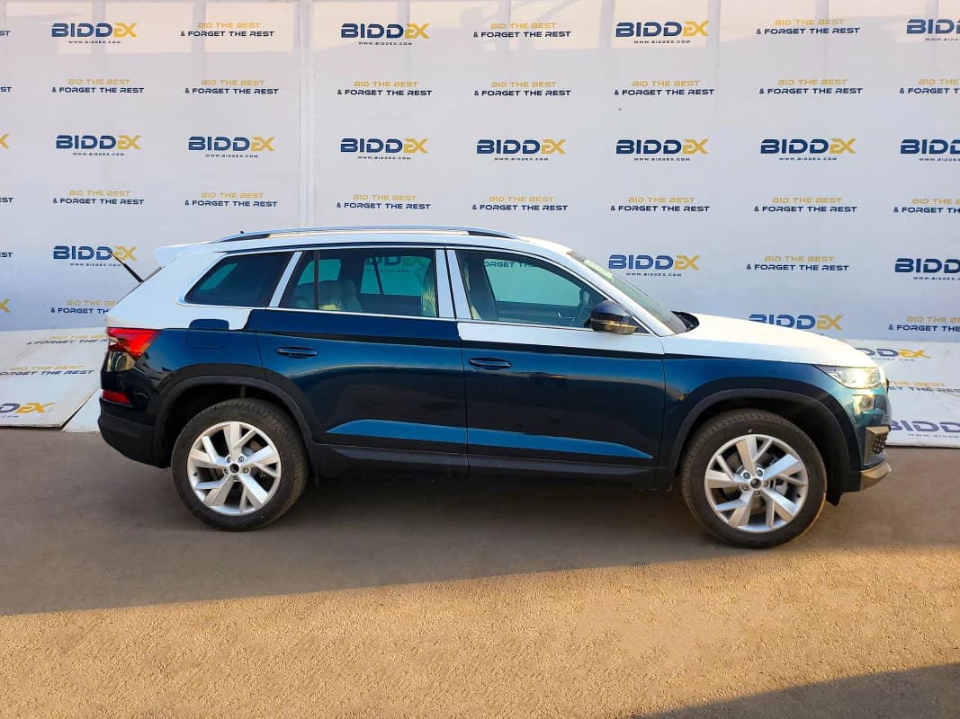 Skoda KODIAQ 2024 ستايل أزرق أوتوماتيك — جديدة