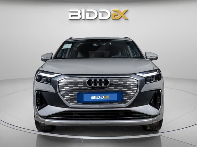 Audi Q4 2025 Etron SUV Nardo Gray Automatic — New - 1