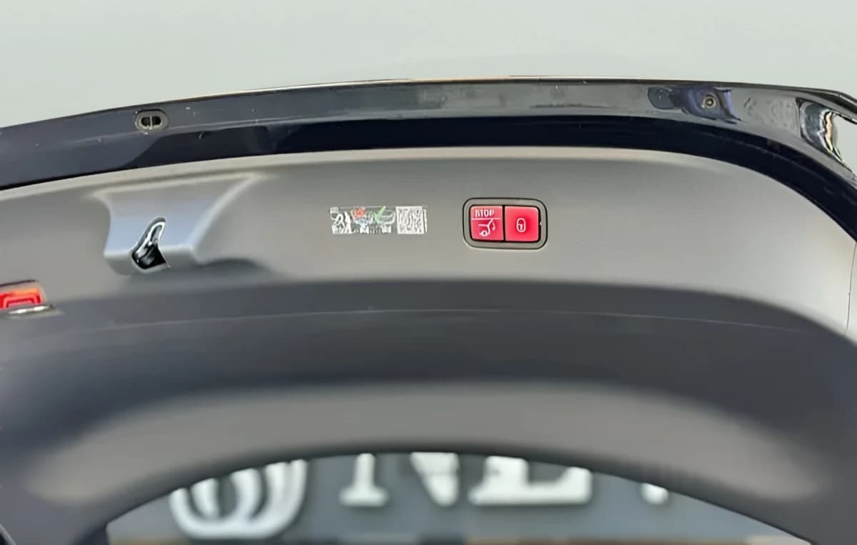 Mercedes-Benz GLC 300 2025