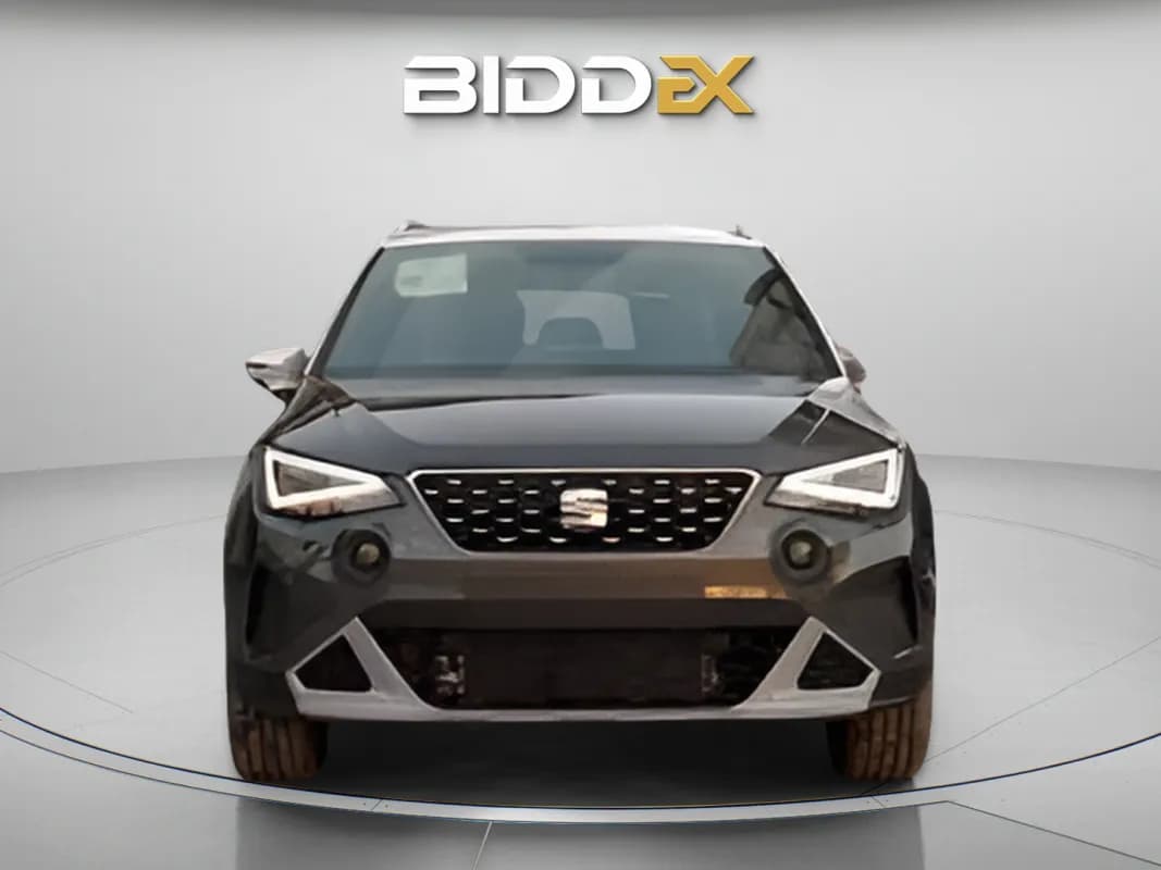 Seat Arona 2025 FR Black Gray Automatic — New