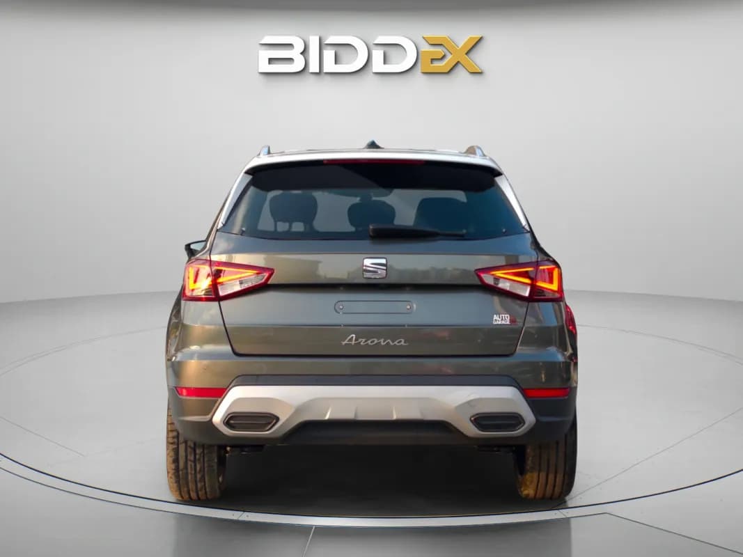 Seat Arona 2025 FR Black Gray Automatic — New