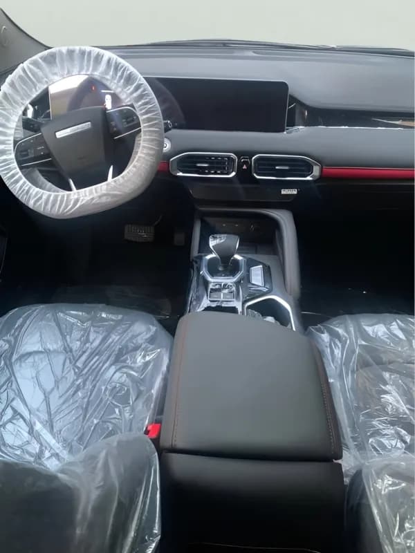 سويست اس 05 2026 هاي لاين أسود أوتوماتيك — جديدة
