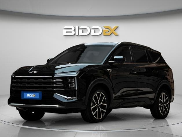 جاك اس 8 2026 ليمتيد أسود أوتوماتيك — جديدة - 1
