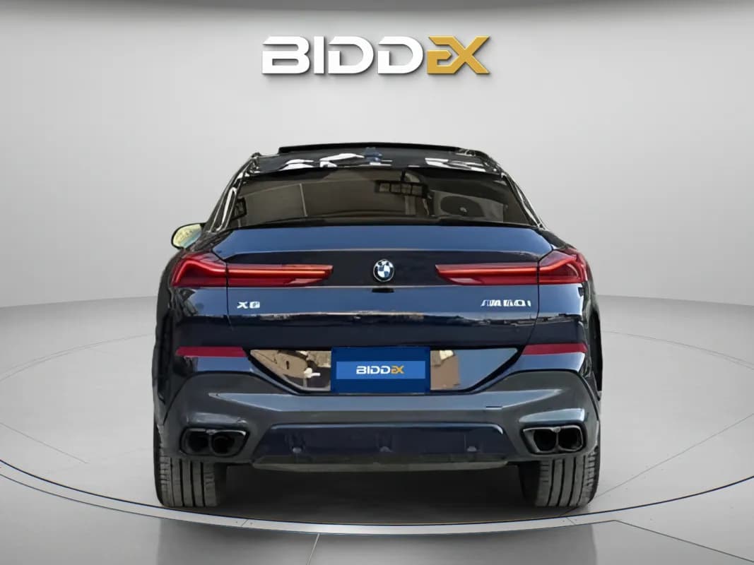 بي ام دبليو X6 2024 ام 60 اي اكس درايف أزرق أوتوماتيك — مستعملة
