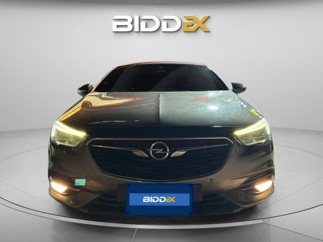 أوبل انسيجنيا 2018