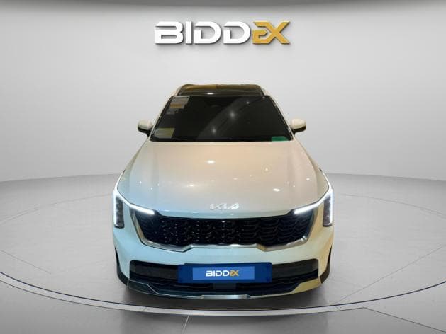 Kia Sorento 2024 Signature Hybrid White Automatic — Used - 1