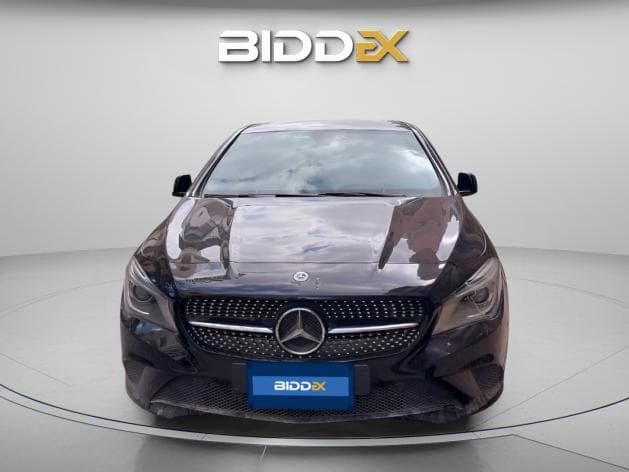Mercedes-Benz CLA 180 2015
