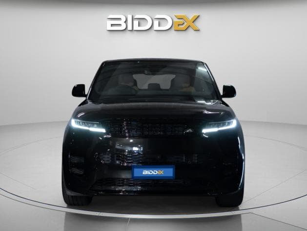 Range Rover Sport 2024 p400 Black Automatic — Used - 1
