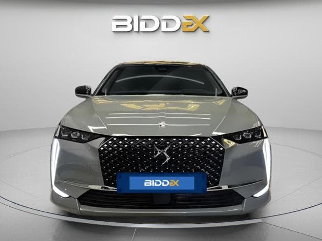 سيتروين DS4 2025 تروكاديرو رمادي إسمنتي أوتوماتيك — جديدة - 1