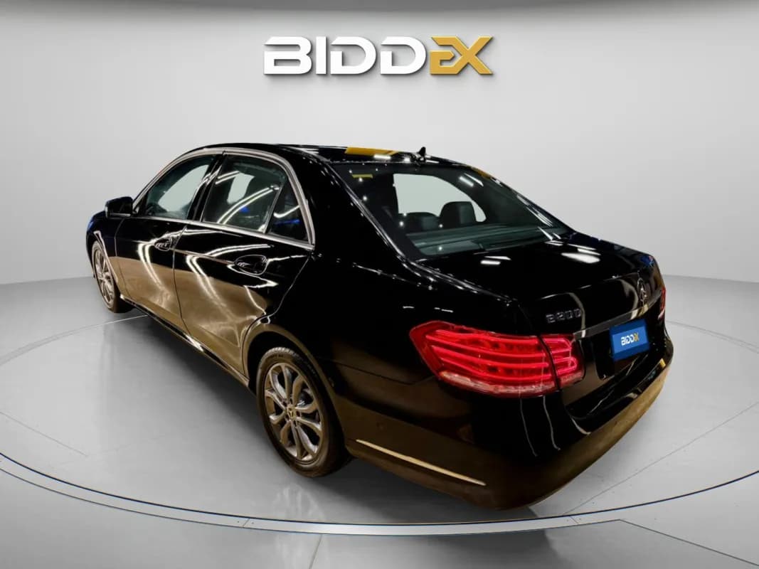 مرسيدس بنز E200 2014