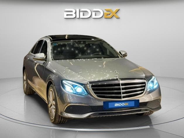 Mercedes-Benz E180 2019 AMG Silver Automatic — Used - 1