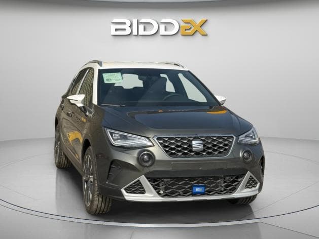 Seat Arona 2026 FR Black Gray Automatic — New - 1