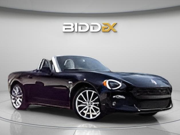 فيات 124 SPIDER 2014 كونفيرتابل أسود أوتوماتيك — مستعملة