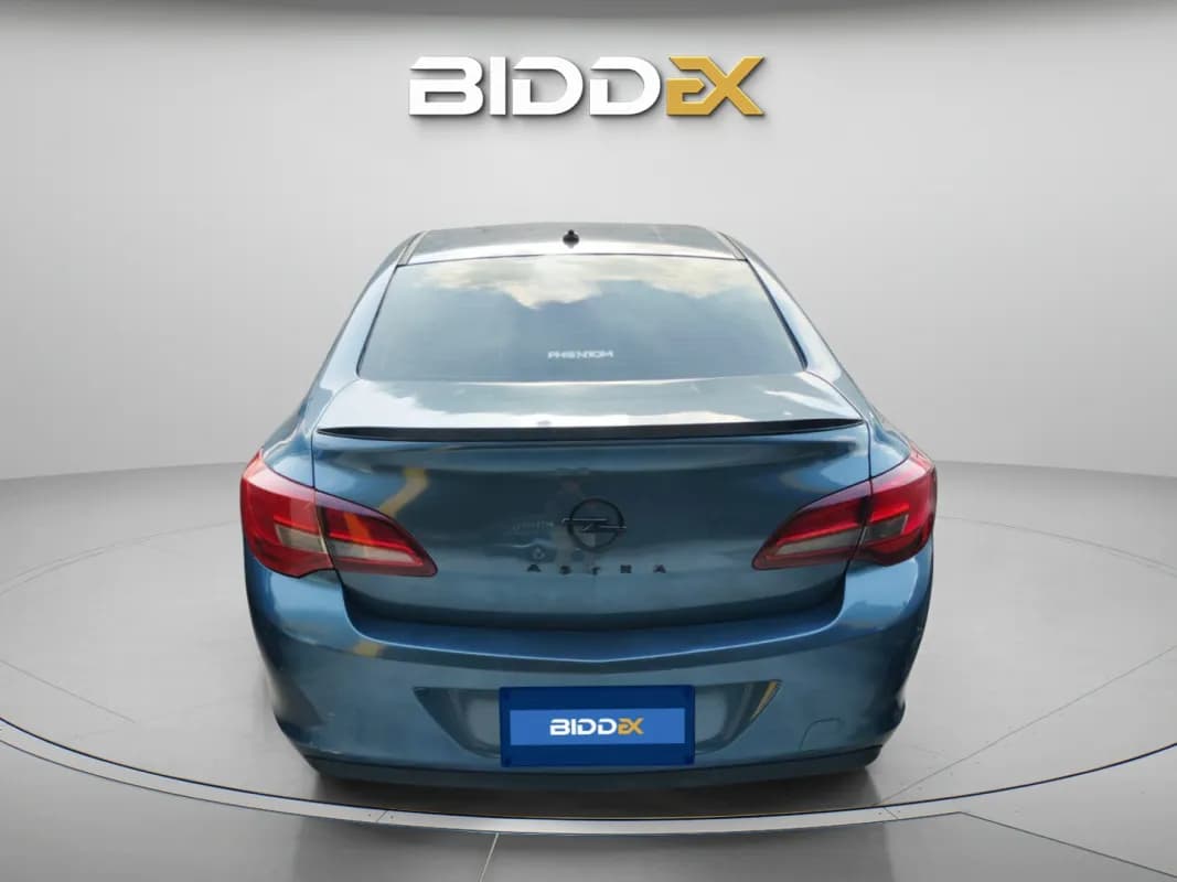 أوبل استرا 2016