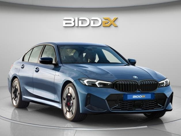 بي ام دبليو 320i 2025