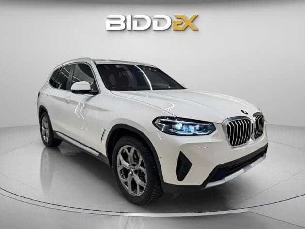 BMW X3 2024 X DRIVE White Automatic — Used - 1