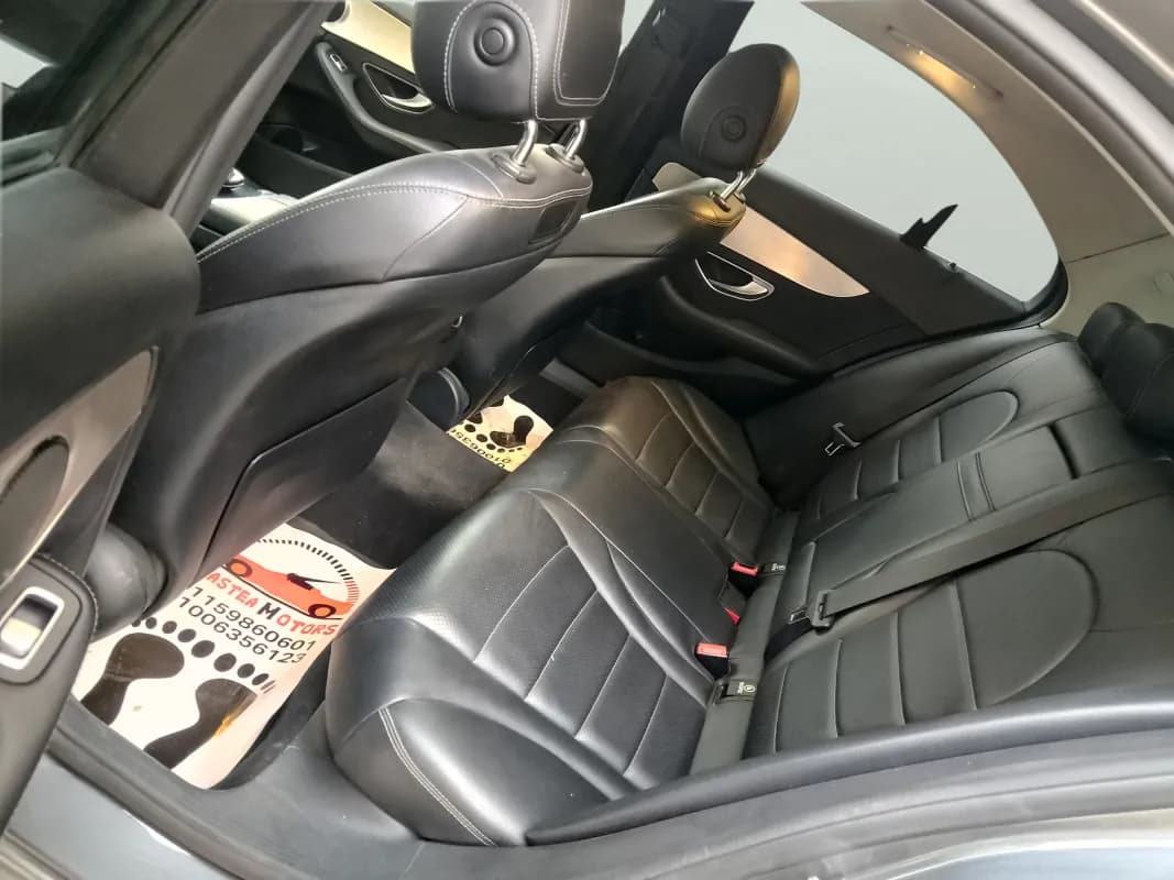 مرسيدس بنز C180 2019