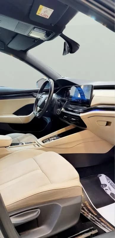 سكودا اوكتافيا A8 2021 ستايل بلس أزرق الداكن أوتوماتيك — مستعملة