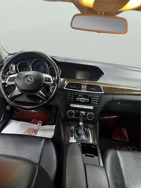 مرسيدس بنز C180 2013