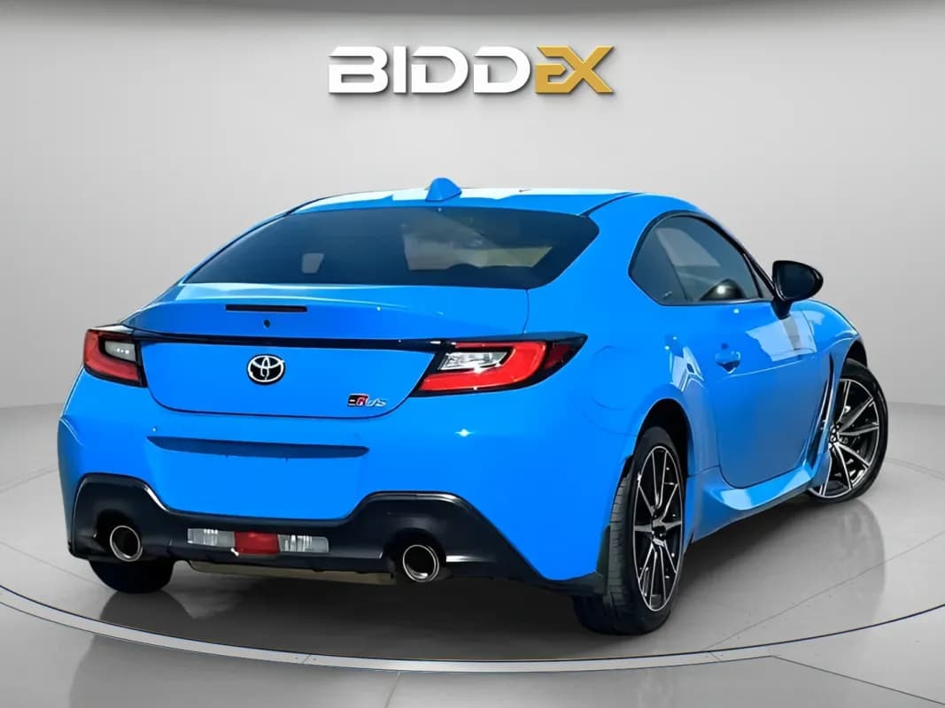 تويوتا جي ار 86 2024