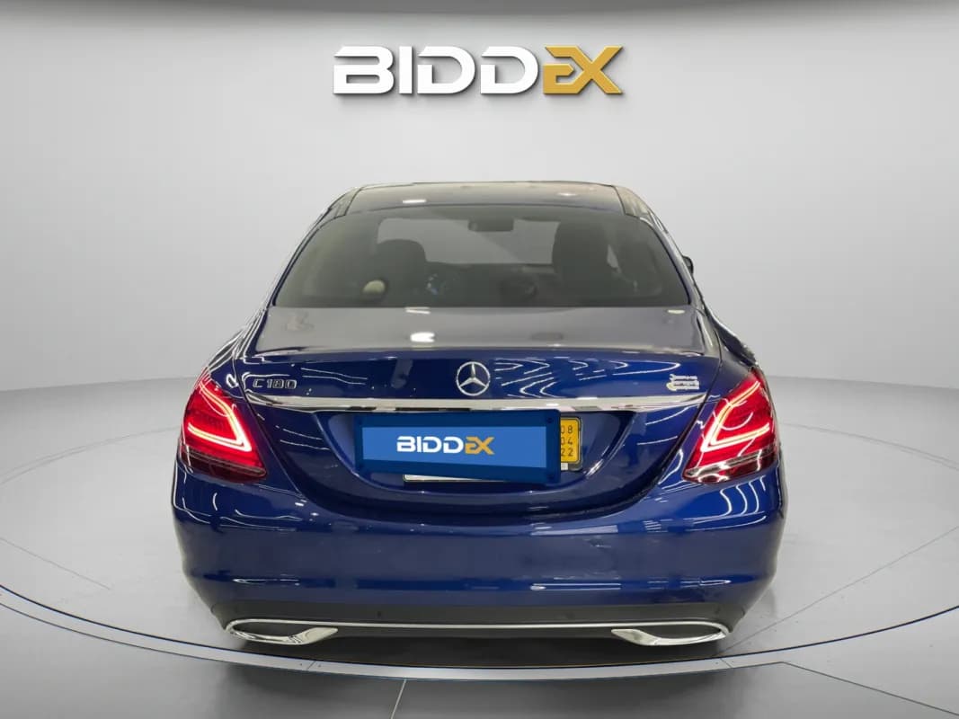 Mercedes-Benz C180 2021