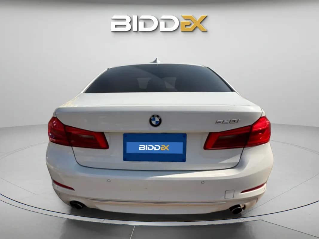 BMW 520i 2018 Luxury White Automatic — Used