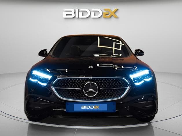 Mercedes-Benz E200 2026 Convertible Heavy Loaded Black Automatic — New - 1